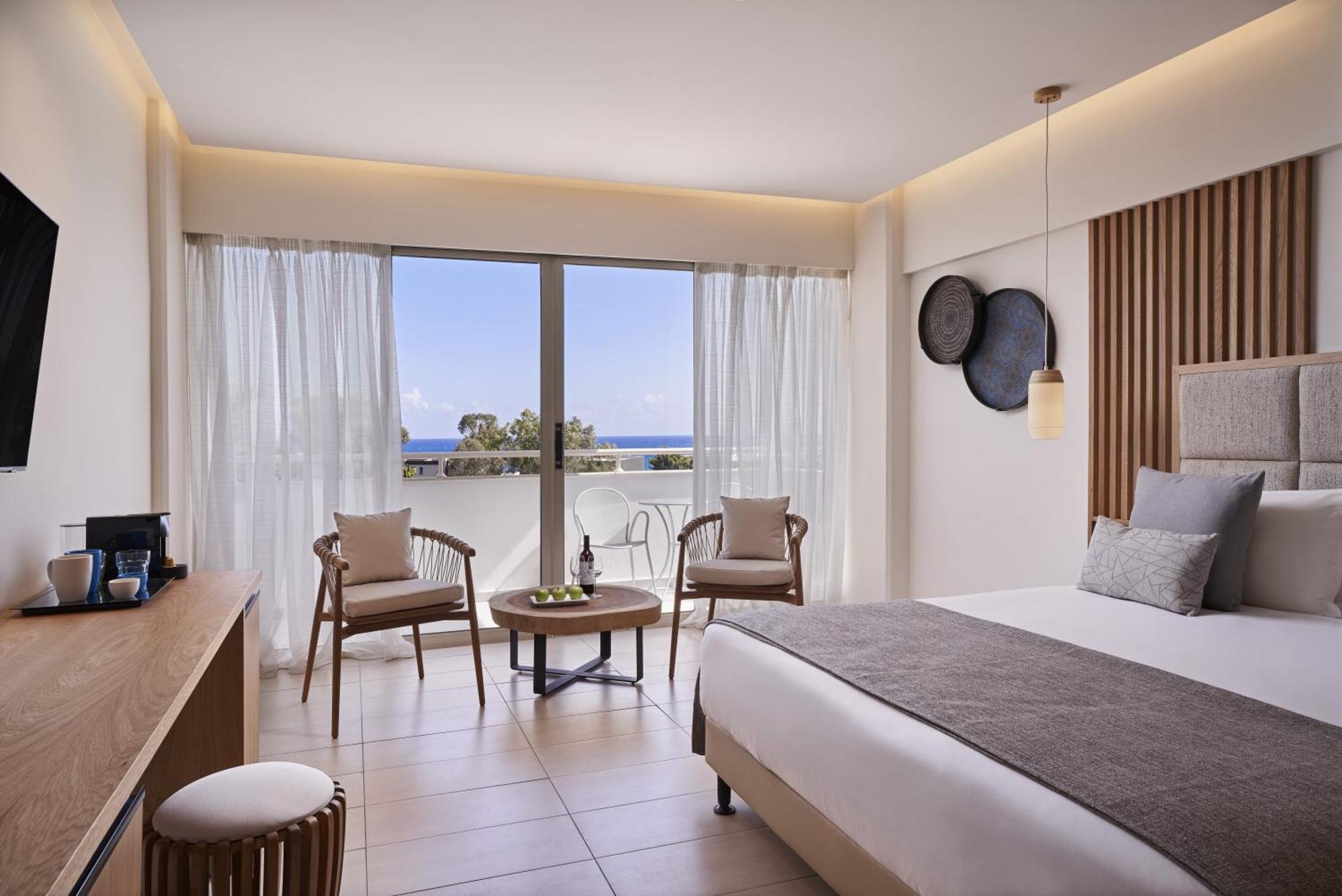 Atlantica Bay - Adults Only Hotel Limassol Bagian luar foto